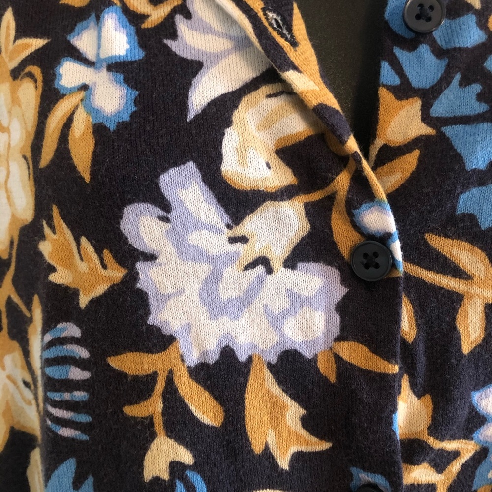 Ann Taylor LOFT cardigan